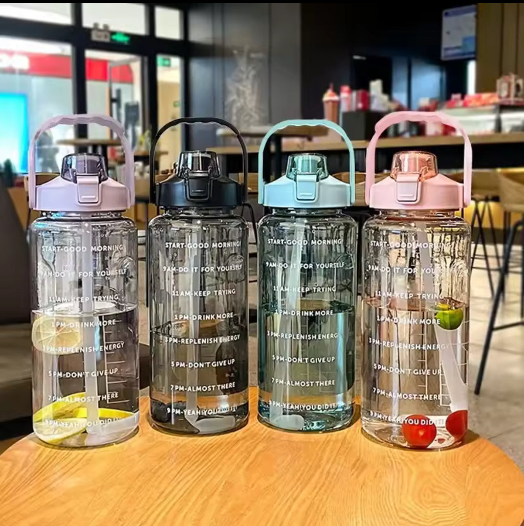 Borraccia Motivazionale 2L con Cannuccia | Antiperdita e BPA Free